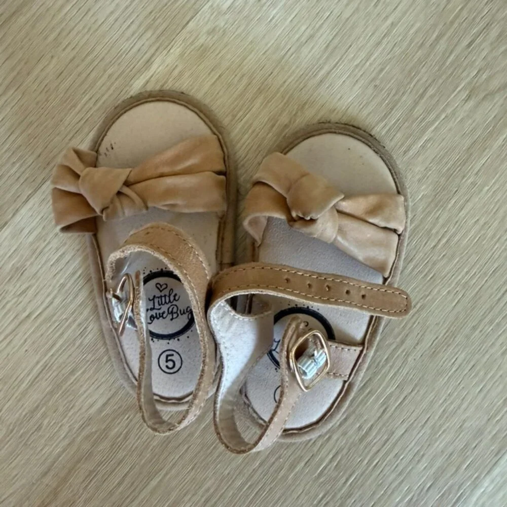 Girls' Tan Bow Strap Sandals